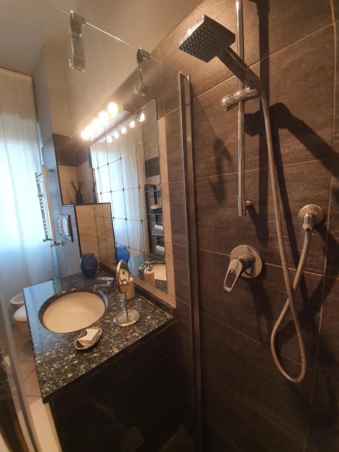 San Siro Suites Margot & Fiera Milan Bagian luar foto