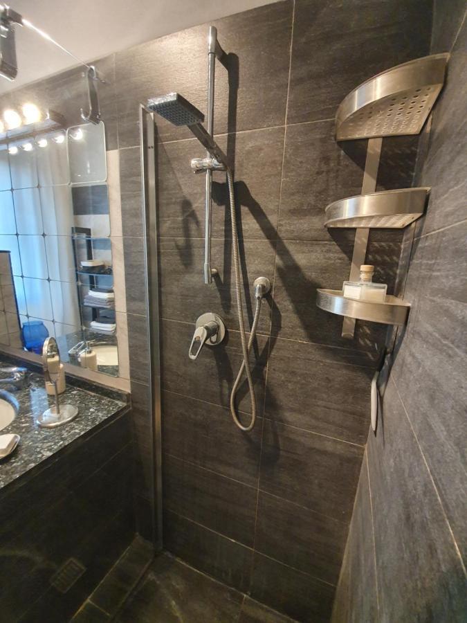 San Siro Suites Margot & Fiera Milan Bagian luar foto